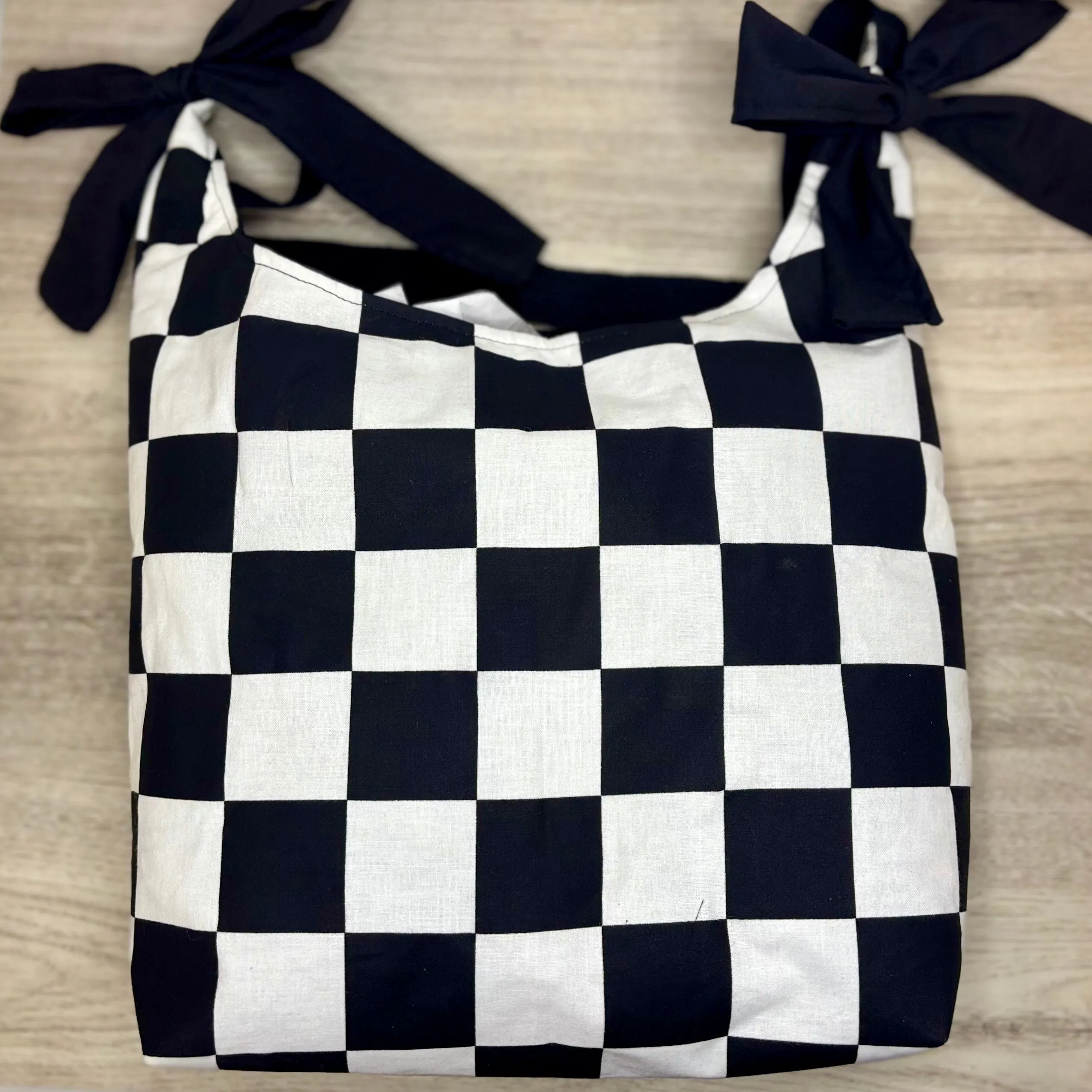 Bow Tote