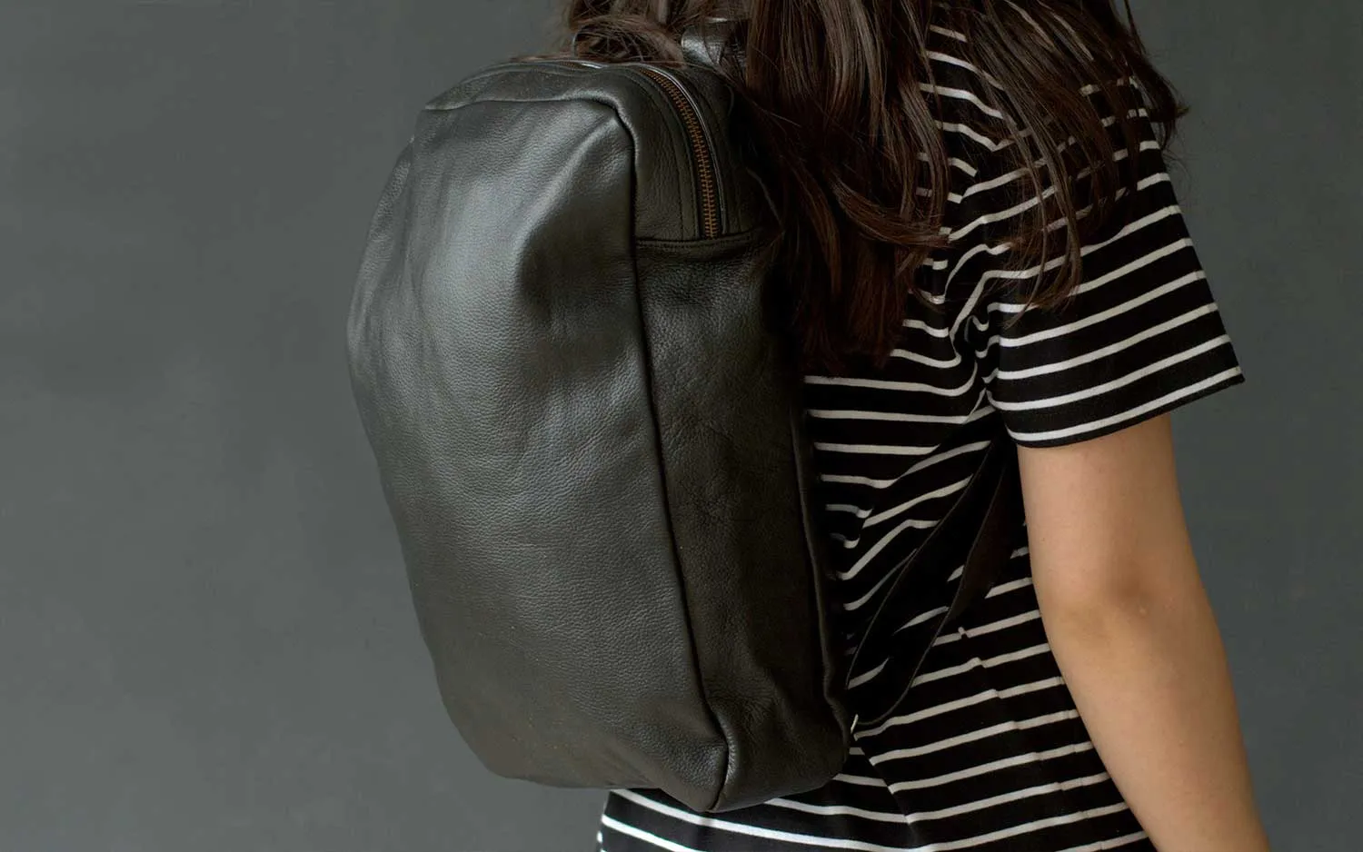Khaplu Black Travel Leather Rucksack