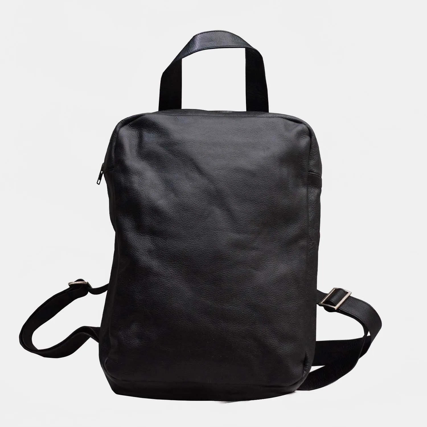 Khaplu Black Travel Leather Rucksack