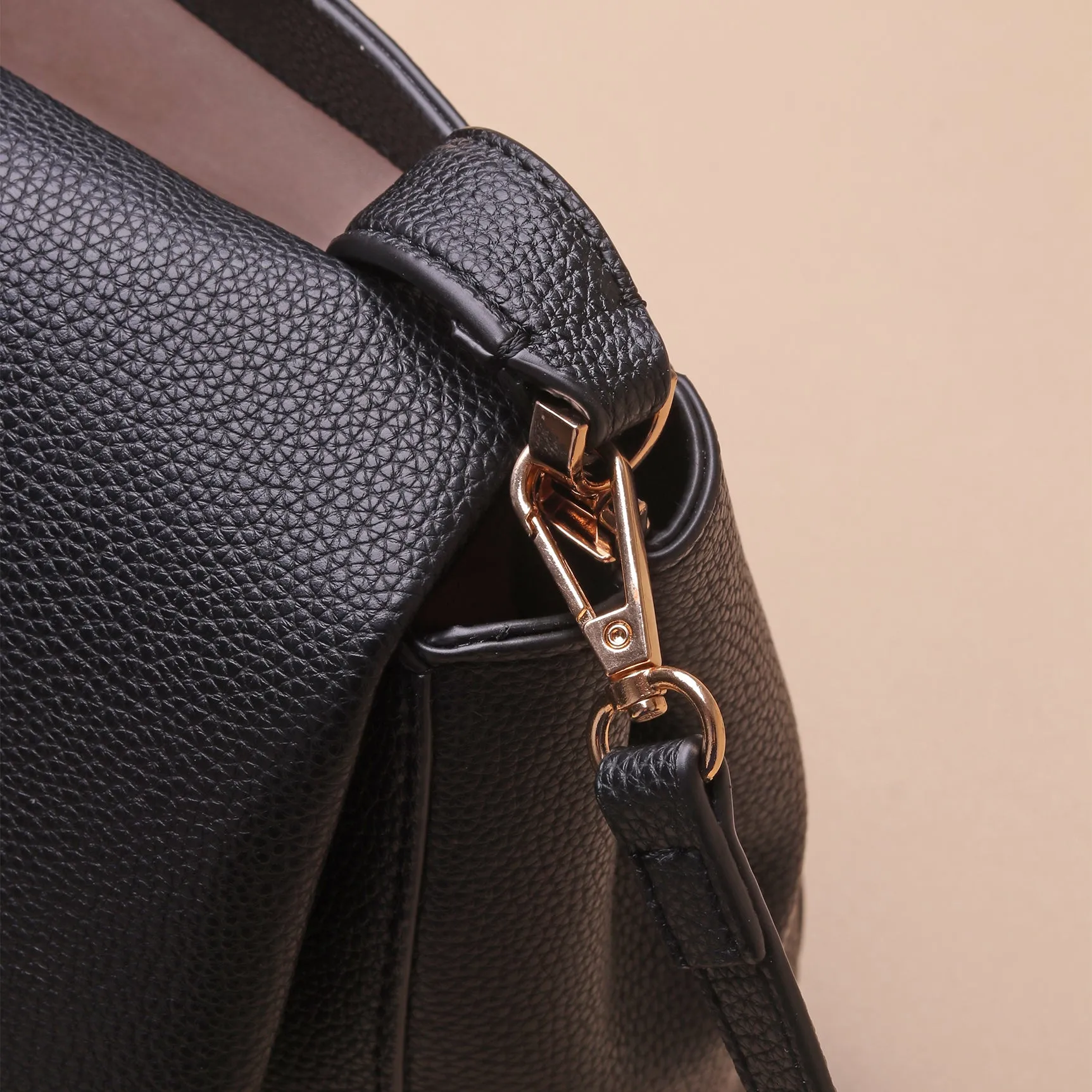 Tas Bahu Wanita Silvertote Mika